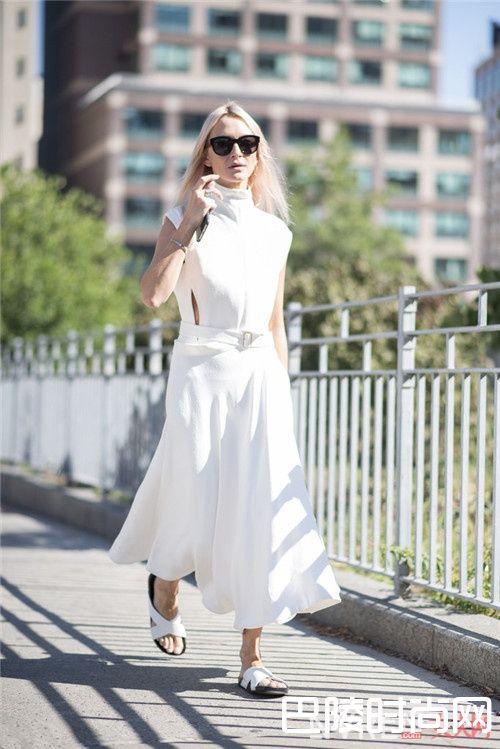 懒人拖鞋介绍_周末逛街怎么能少了一双好看的鞋呢