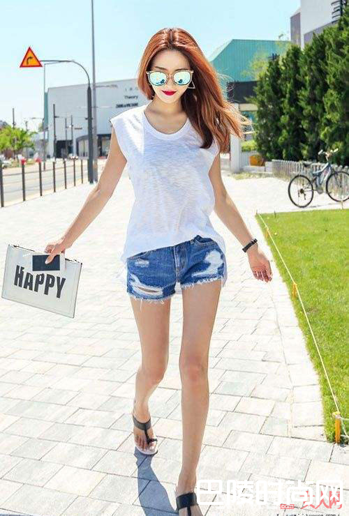 短款丹宁破洞介绍_听说 夏天与破洞更搭配哦