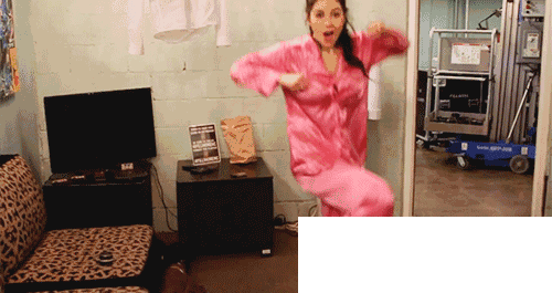 哪些明星喜欢睡衣风？_今年盛夏最吸睛的的造型 睡衣style穿起来！