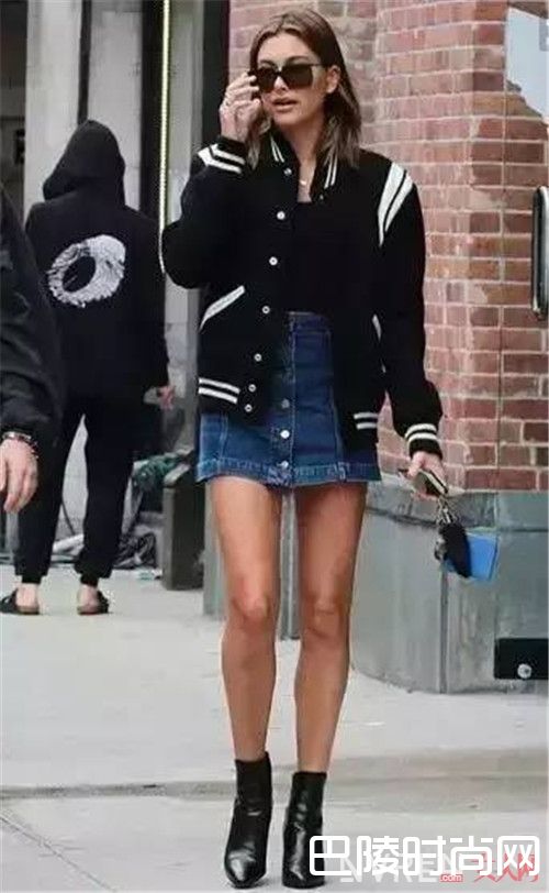 牛仔裙介绍_裙子千万别乱穿,今夏这三款才是最流行的