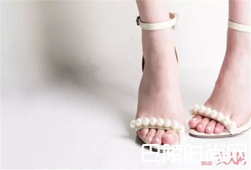 mayla classic高跟鞋_这五个日系高跟鞋品牌 每一个都美翻天!