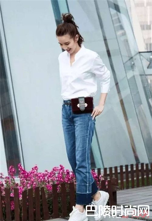 衬衫+牛仔裤_夏天衬衫的7种穿法 满足爱美的你