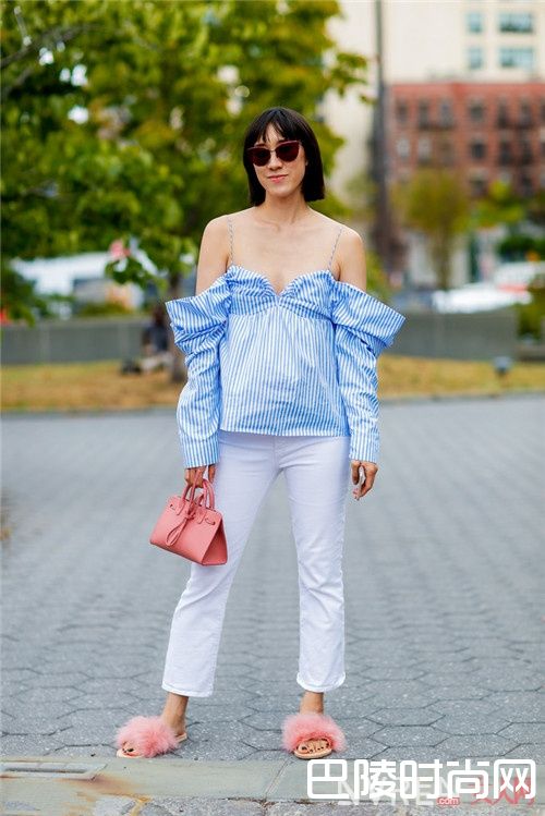 毛毛拖鞋介绍_周末逛街怎么能少了一双好看的鞋呢