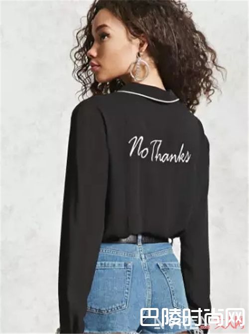 睡衣风衣单品推荐_今年盛夏最吸睛的的造型 睡衣style穿起来!