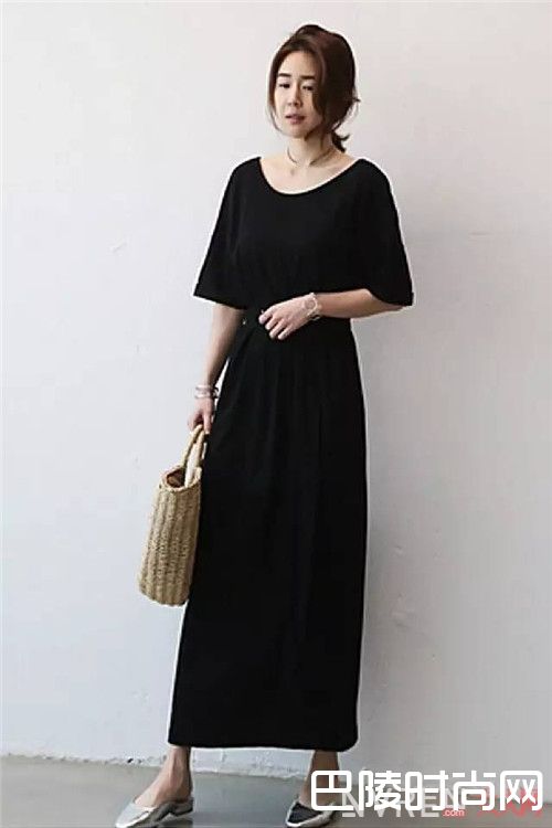 连衣裙介绍_夏日衣橱该有的有了 整个夏日都能美美的