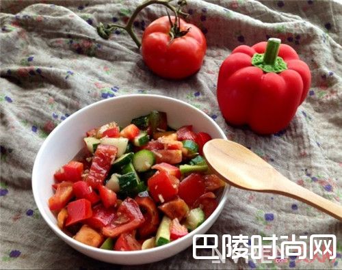 在夏天食用番茄对身体有什么帮助_抓住夏季好时节甩掉赘肉!夏天瘦身减肥有哪些方法？