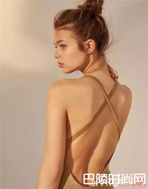 Pull & Bear泳衣推荐_藏在快时尚品牌里的平价泳衣 设计感满满！