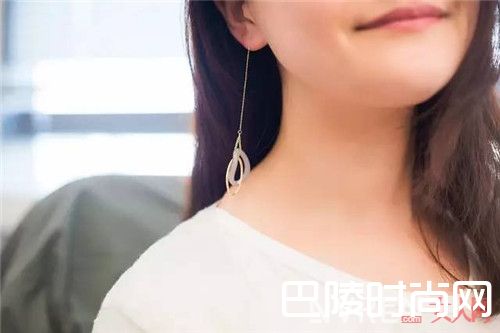 日本 kaza 长款椭圆挂坠耳环_日本kaza有哪些单品能让你精致又时髦?