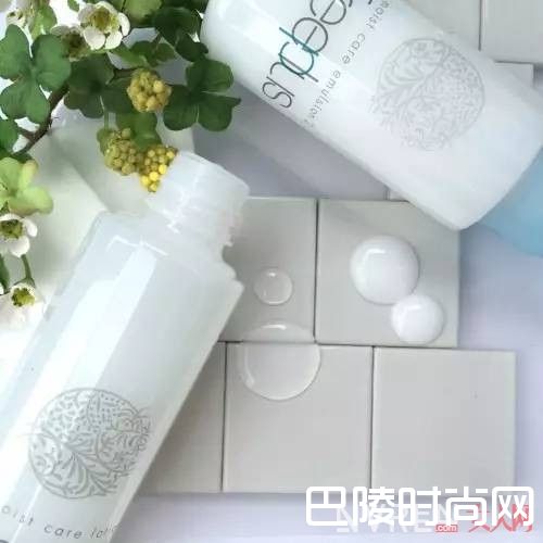 Freeplus清爽型水乳套装_10套超低价最适合夏日的水乳套装 