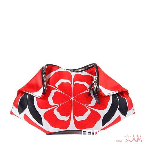 丝质手包介绍_有这10件丝质单品 才配得起“女人”二字