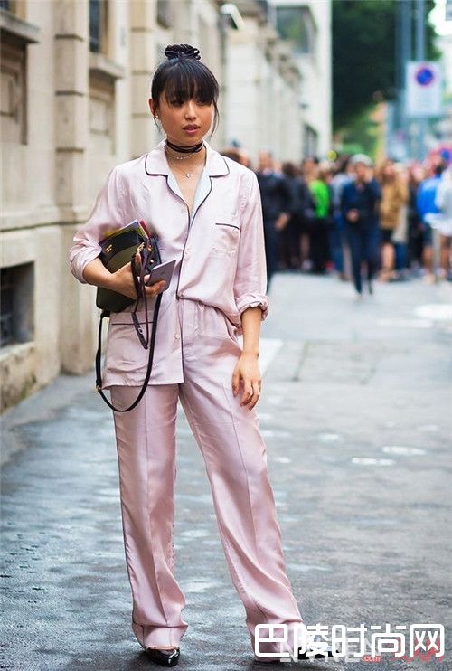 丝质睡衣套装_有这10件丝质单品 才配得起“女人”二字