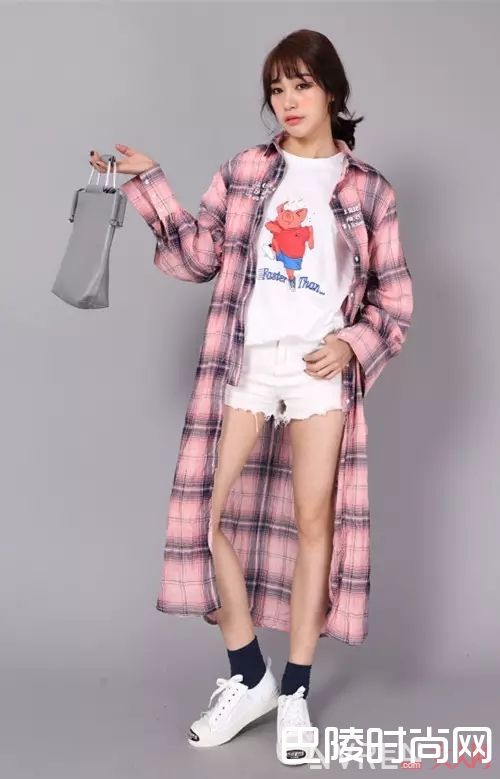 BF风衬衫如何穿搭?_分分钟做回学生党 这些青春减龄单品你有几件?