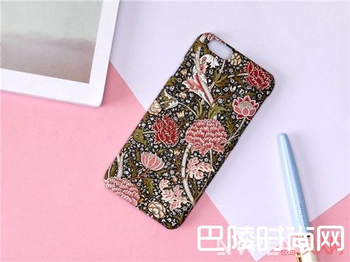 繁花似锦介绍_如果将200年前的大作变成手机壳会不会惊艳到你