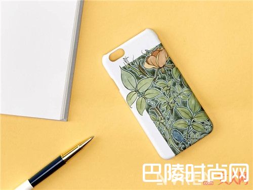 仲夏夜之梦介绍_如果将200年前的大作变成手机壳会不会惊艳到你