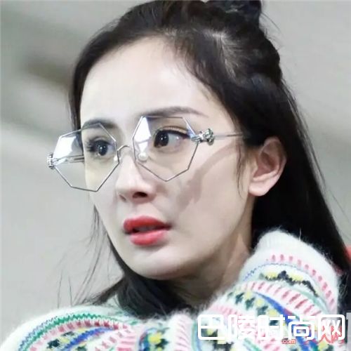 Percy Lau品牌介绍_与吴亦凡颜值并肩的 还有他帅到没朋友的眼镜！