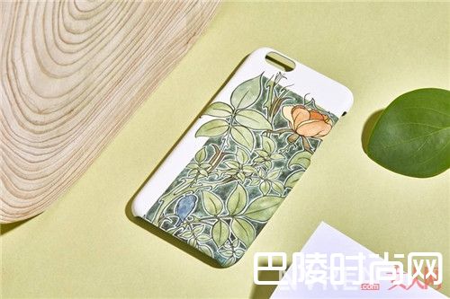 仲夏夜之梦介绍_如果将200年前的大作变成手机壳会不会惊艳到你