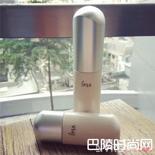 IPSA茵芙莎轻盈粉底液短管_9款适合油皮肤质的粉底液 这个夏天就选它了