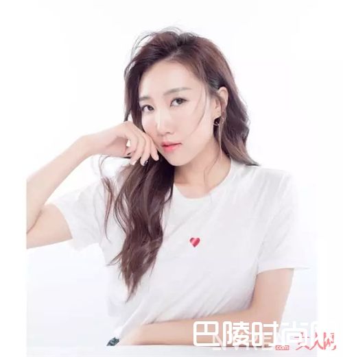 雅诗兰黛倾慕唇膏魅色系列_夏天淡妆最显白、最提气色的7支口红在这里！