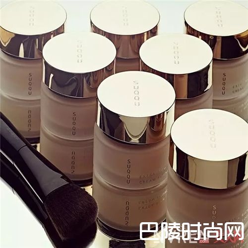 SUQQU奶油记忆粉霜_9款适合油皮肤质的粉底液 这个夏天就选它了