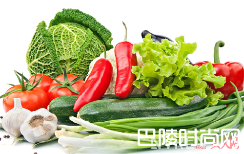 夏天吃什么蔬菜对肌肤好_夏季怎么护肤？夏季常见护肤误区有哪些，你中了几个?