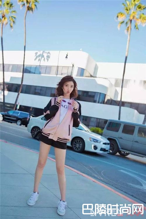 动感活力风_如同狗皮膏药的小白鞋究竟能搭配多少种风格