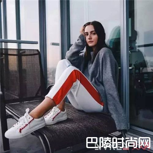 动感活力风_如同狗皮膏药的小白鞋究竟能搭配多少种风格