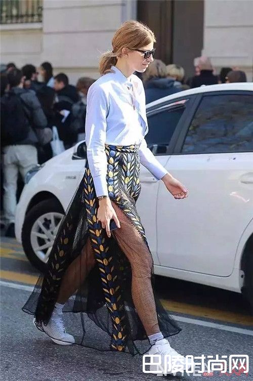 青春甜美风_如同狗皮膏药的小白鞋究竟能搭配多少种风格