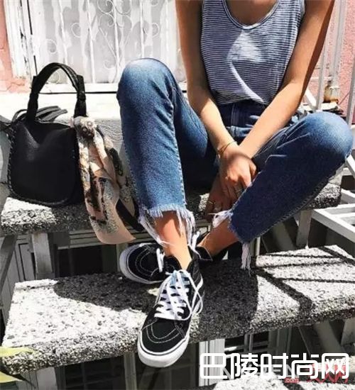 3X1品牌介绍_最百搭的牛仔裤 我就推荐这10个小众品牌给你！