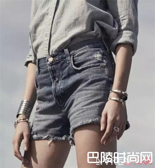 J Brand品牌介绍_最百搭的牛仔裤 我就推荐这10个小众品牌给你!