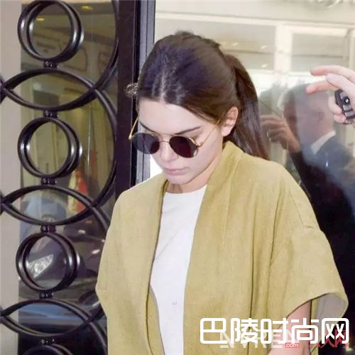 圆形墨镜怎么戴?_来自韩国的墨镜品牌 总有适合你脸型的墨镜!