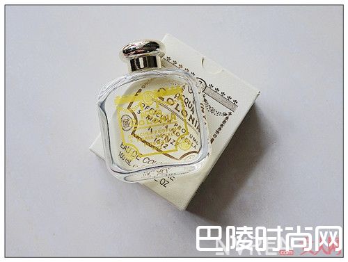 Rosa花香型的女用小众香水简介_好闻又小众的香水推荐：26款好闻又小众的香水全部推荐给你！