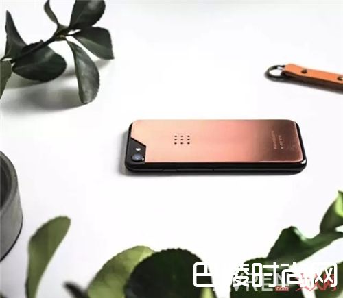 Posh Projects手机壳_手机壳是用来干嘛?远远不止防摔和美观!