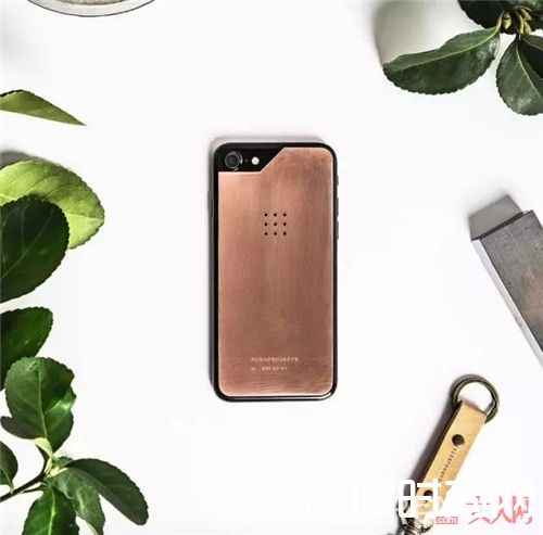 Posh Projects手机壳_手机壳是用来干嘛?远远不止防摔和美观!