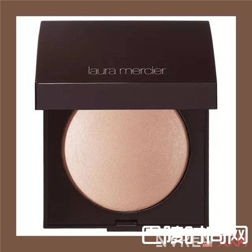 Laura Mercier高光烘培粉饼美妆产品简介_夏天买什么美妆单品好？十件最想买的美妆单品分享给你们