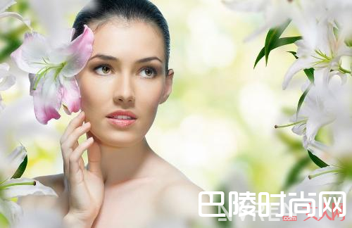 sk2唯白晶焕深层修护面膜贴 简介_2017年面膜排行榜10强有哪些？《elle》时尚发布2017面膜10强面膜产品！