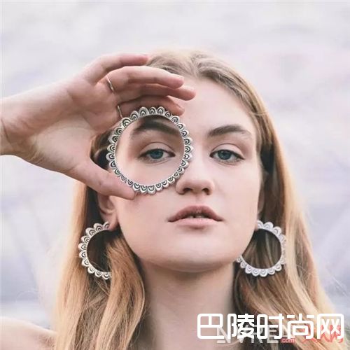 Ali munn有哪些饰品?_8个小众饰品品牌推荐 总会有一款合你眼缘