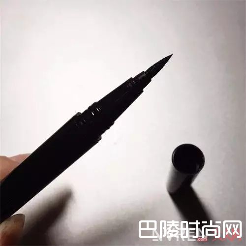  玛丽黛佳酷黑眼线笔_国货当自强 这些国产彩妆真的是良心价