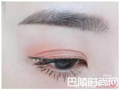 KIKO 水波纹眼影_自然不造作 这些平价眼镜帮你打造清新眼妆