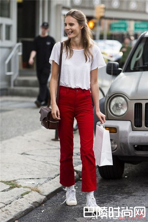 红+白介绍_这些搭配起来 路人看到你都会笑的颜色