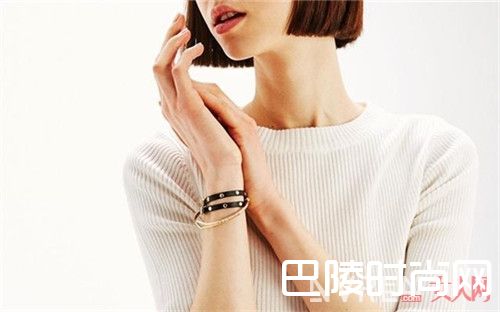 手镯介绍_细数那些能为你加分的小饰品 每一个是都小而精细