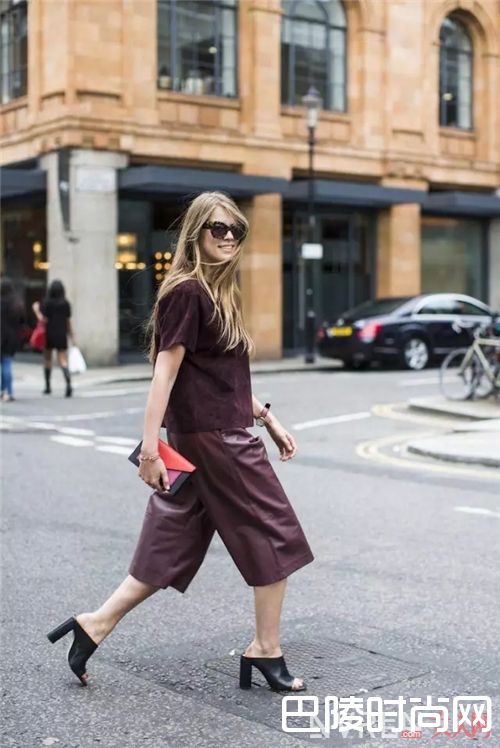 高脚背穆勒鞋为什么不好搭配？_这5个所谓超火的单品 其实处处都是坑~