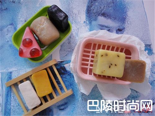 水生调香水适合夏天使用吗_职场女性用香攻略：刚毕业的你，别错过这份香水榜单！