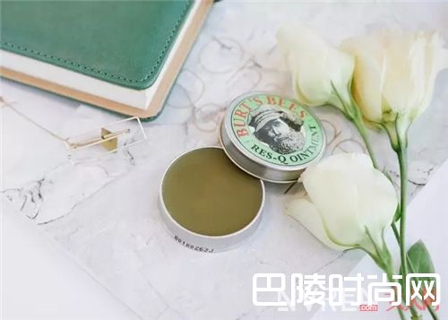 伯特小蜜蜂天然紫草软膏_夏日滋润不黏腻的润唇膏 我就认准他家了!