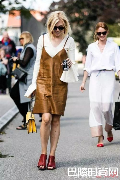 高脚背穆勒鞋为什么不好搭配？_这5个所谓超火的单品 其实处处都是坑~