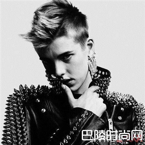 洁净 冷棉香水 简介_初入职场的男生选择哪种香水好?这6款香水适合职场新人吗?