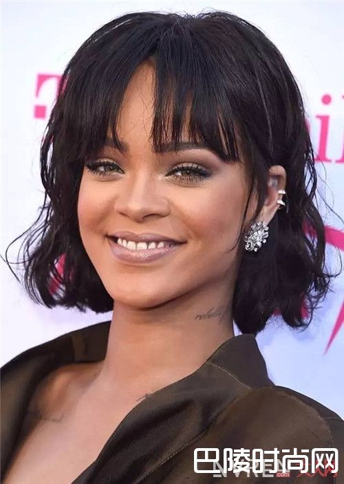 轻薄齐刘海介绍_短发才是今年夏天的潮流 来看看这几款你是否满意