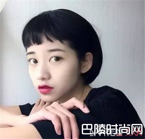 眉上刘海介绍_短发才是今年夏天的潮流 来看看这几款你是否满意