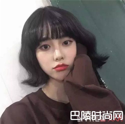 发尾外翘介绍_短发才是今年夏天的潮流 来看看这几款你是否满意