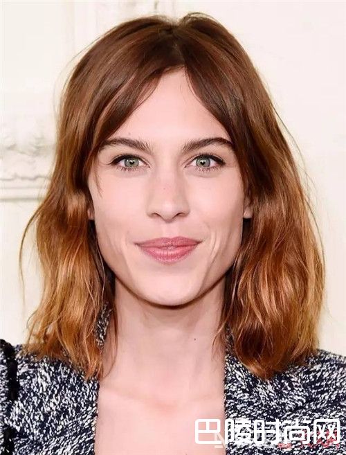 微波刘海介绍_短发才是今年夏天的潮流 来看看这几款你是否满意