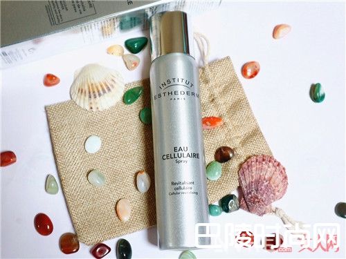 雅诗敦 活颜补水喷雾 简介_夏天零差评化妆水有哪些？12款零差评化妆水不能没有！